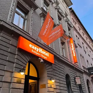 *** Szálloda Easyhotel Oktogon Magyarország