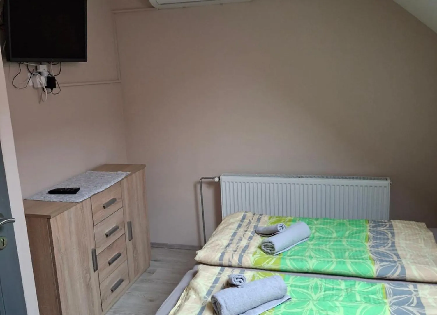 Butella Apartman Eger Hungary